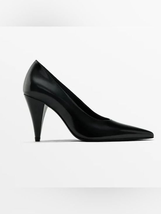 Massimo Dutti Shoes - Massimo Dutti STUDIO | Pointed Toe Architectural Heel Pumps | 90s Minimalism